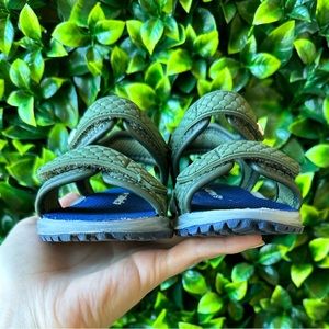 Carter’s Toddler Light Up Sandals